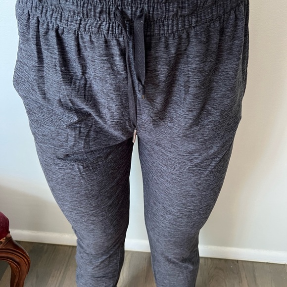 Soft Joggers - Picture 5 of 6